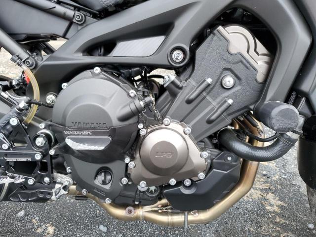2016 YAMAHA FZ09 JYARN33E3GA011186