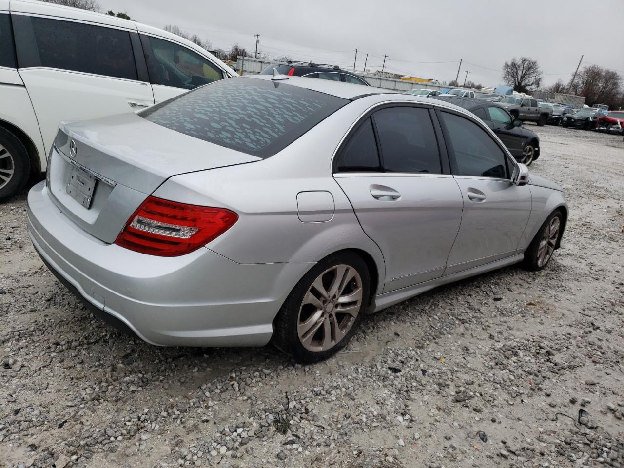 2012 Mercedes-Benz C 250 vin: WDDGF4HB9CA599057