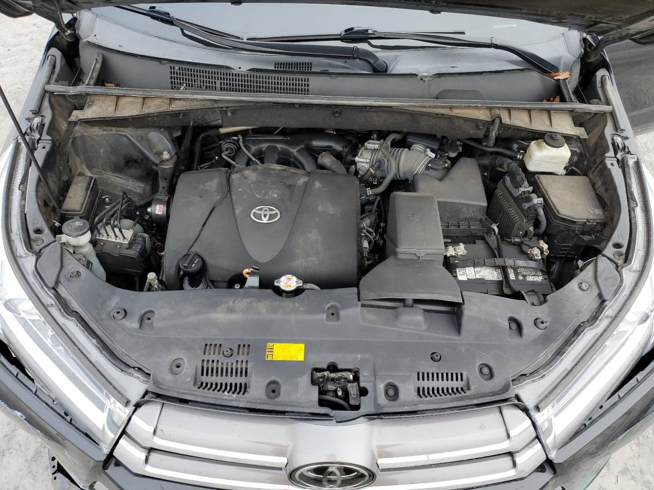 5TDYZRFH2HS233378 TOYOTA HIGHLANDER 2017