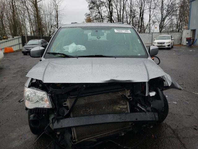 2C4RDGCG6JR241517 Dodge Grand Caravan Sxt