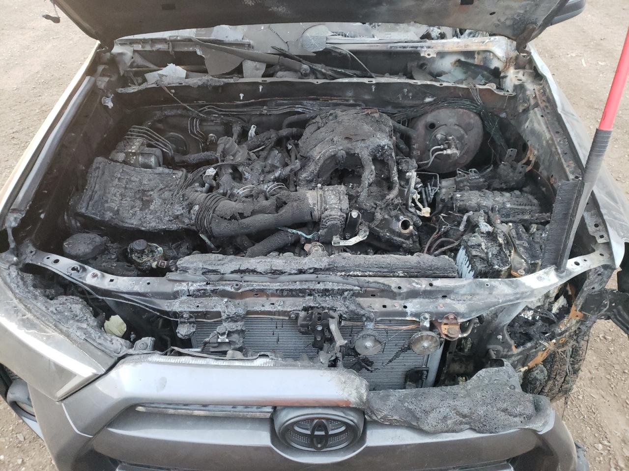 2022 Toyota 4Runner - Image 13