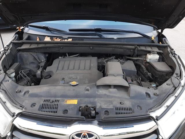 VIN 5TDBKRFH8ES053344 2014 Toyota Highlander, LE no.12