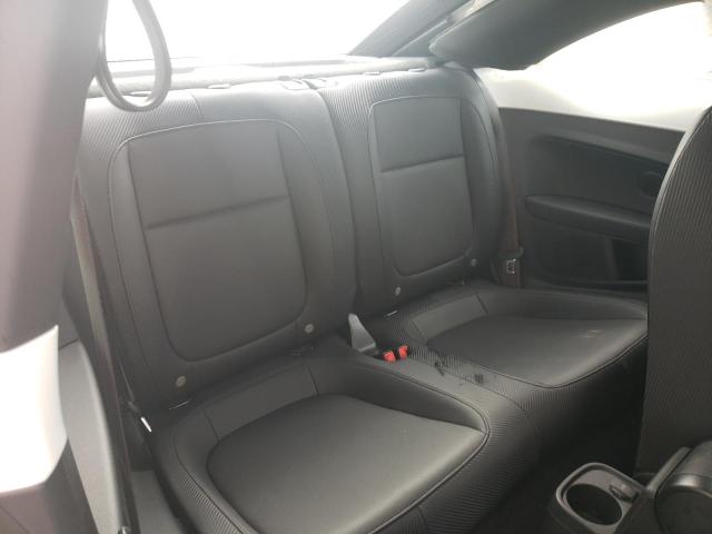 2019 VOLKSWAGEN BEETLE SE 3VWJD7AT2KM712579