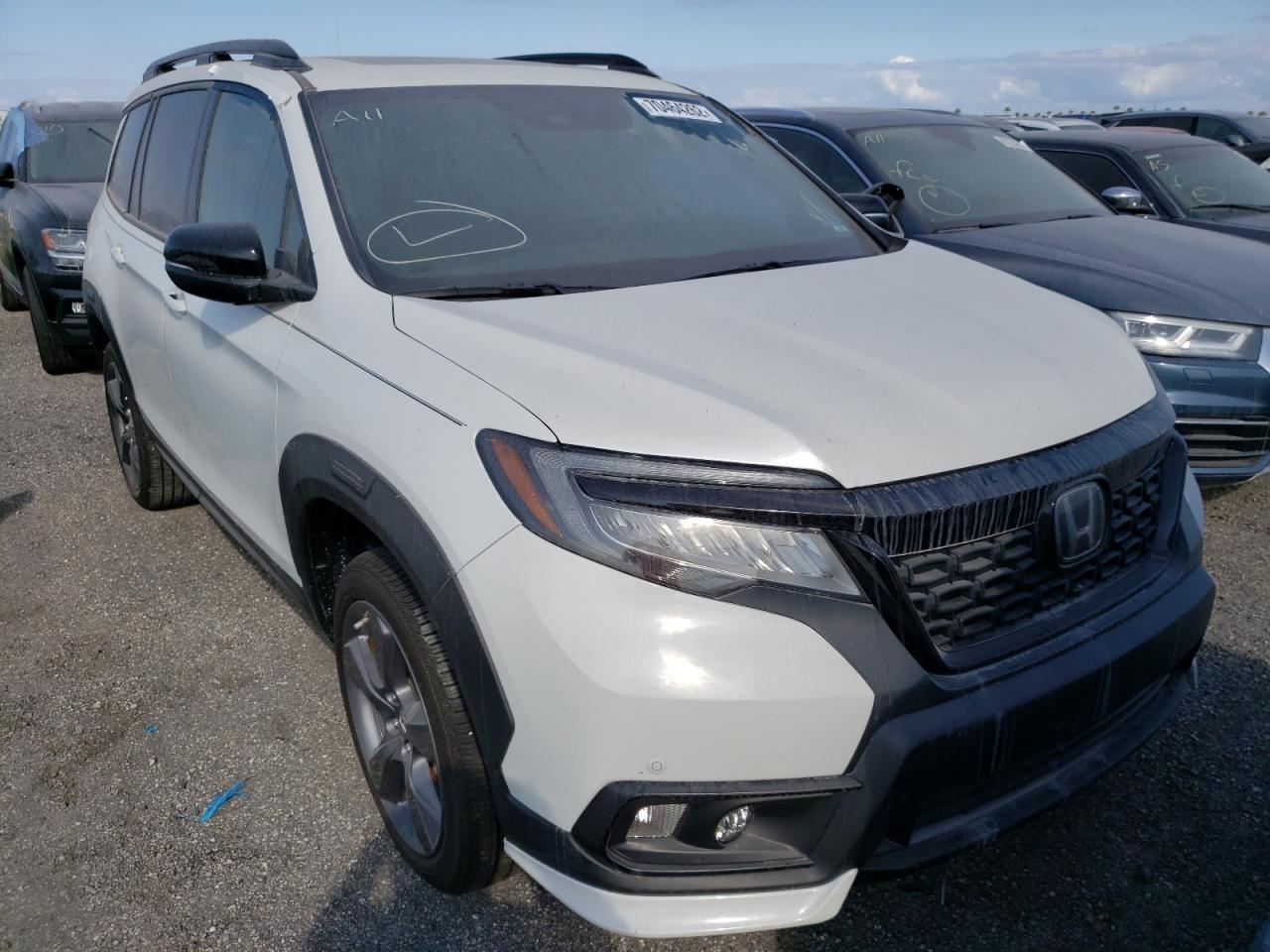5FNYF8H94LB002813 HONDA PASSPORT T 2020