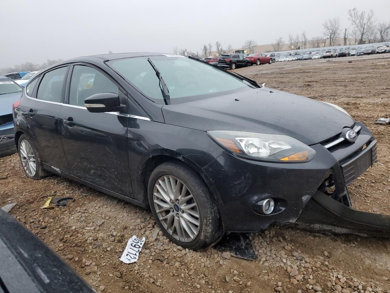 1FADP3N23EL460810 2014 Ford Focus Titanium