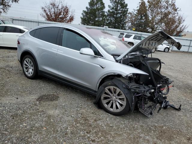 5YJXCDE20JF118298 Tesla MODEL X