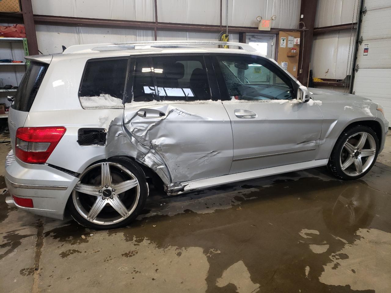 MERCEDES-BENZ GLK-CLASS 2010 VIN WDCGG8HB3AF408712 photo 3
