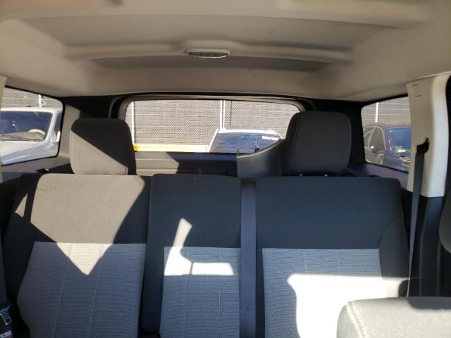 VIN: 1D8GU28K87W682817 Auction: COPART Lot: 70399052 Location: DC - WASHINGTON DC 1D8GU28K87W682817 DODGE NITRO 2007 SILVER Photo 10