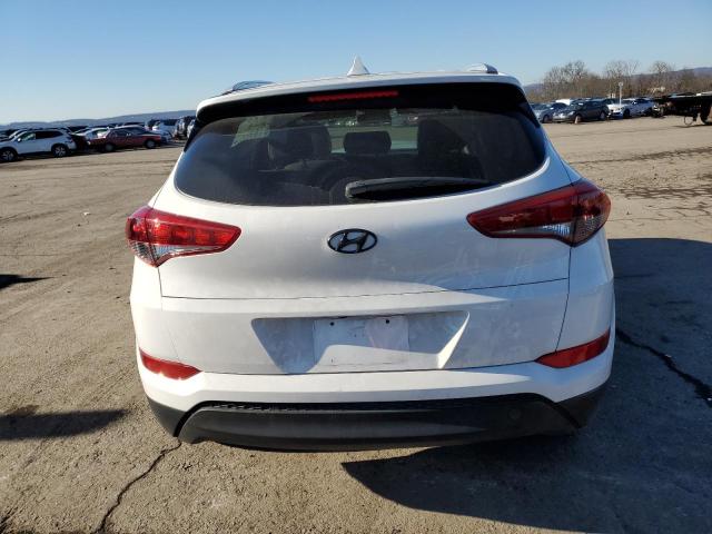 KM8J3CA49JU749934 Hyundai TUCSON SEL