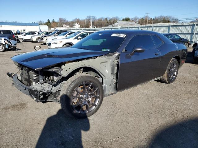 Dodge Challenger gt AWD 2018