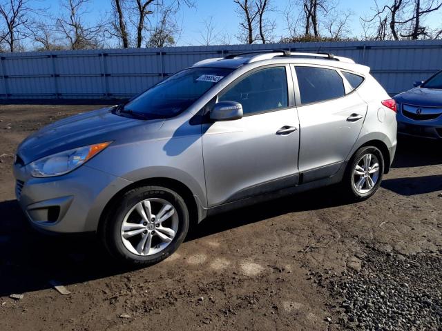 Salvage cars for sale from Copart West Mifflin, PA: 2012 Hyundai Tucson GLS