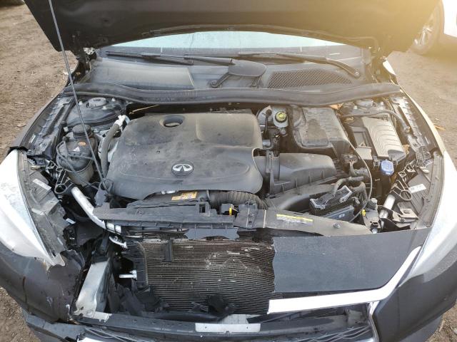 2018 INFINITI QX30 SJKCH5CR4JA053676