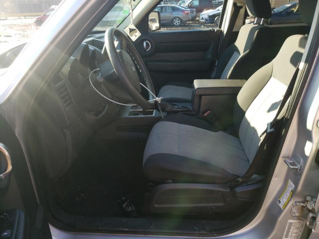 VIN: 1D8GU28K87W682817 Auction: COPART Lot: 70399052 Location: DC - WASHINGTON DC 1D8GU28K87W682817 DODGE NITRO 2007 SILVER Photo 7