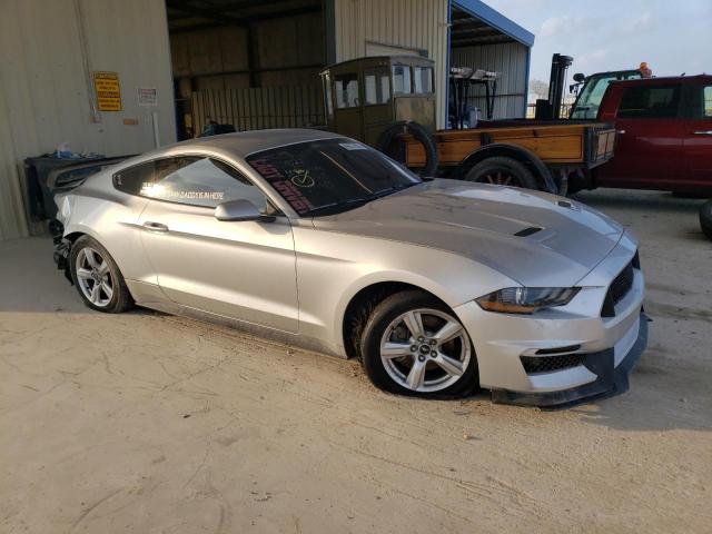 1FA6P8TH3J5163225 Ford MUSTANG