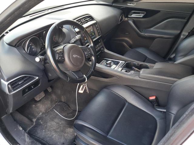 SADCJ2BN2HA096819 Jaguar F-pace Premium