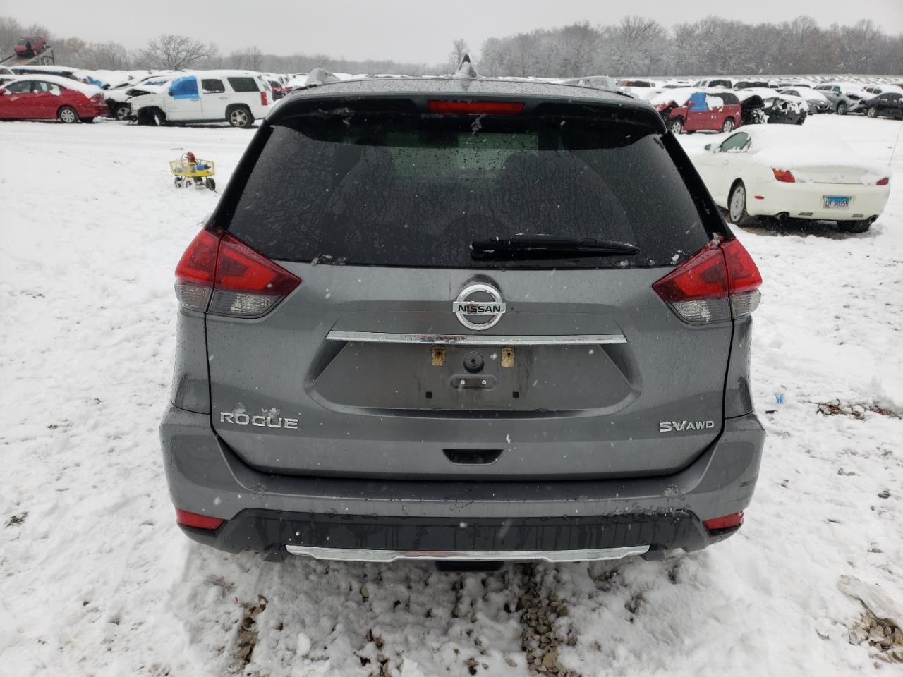 2018 Nissan Rogue S VIN: 5N1AT2MV8JC705833 Lot: 50756664