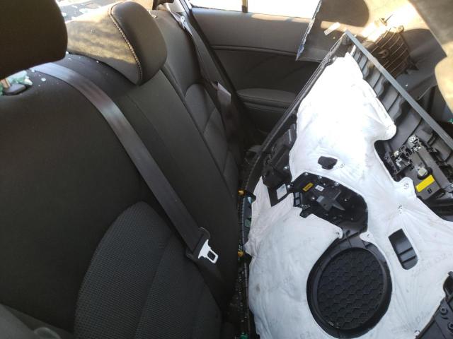 3KPFK4A76HE141617 KIA FORTE LX
