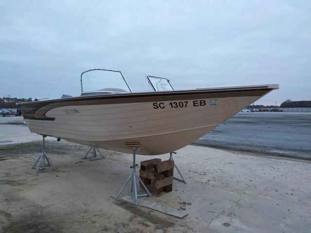 1999 White Boat en venta en Lumberton, NC