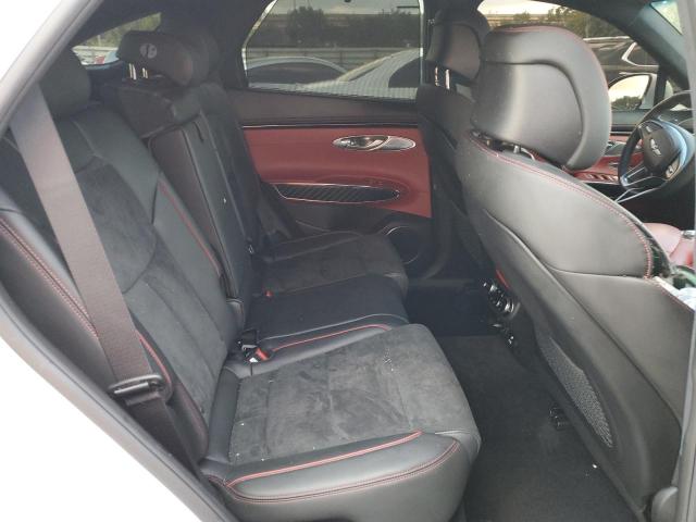 2022 GENESIS GV70 BASE - KMUMCDTC3NU037806