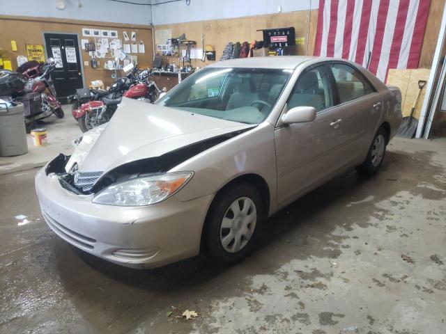 Salvage cars for sale from Copart Kincheloe, MI: 2004 Toyota Camry LE
