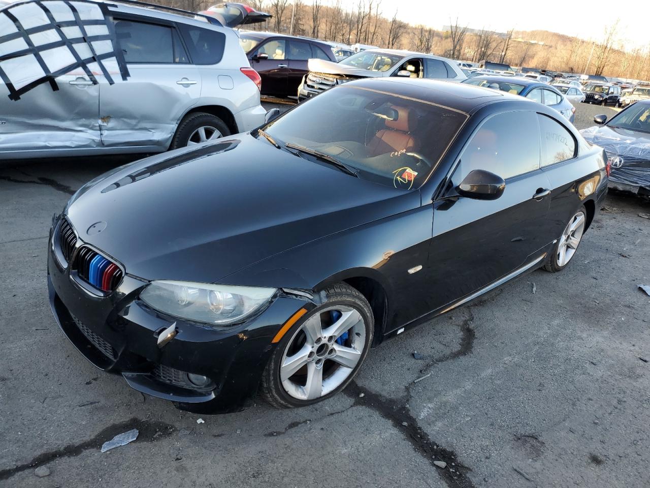 WBAKF9C54BE261797 2011 BMW 335 Xi