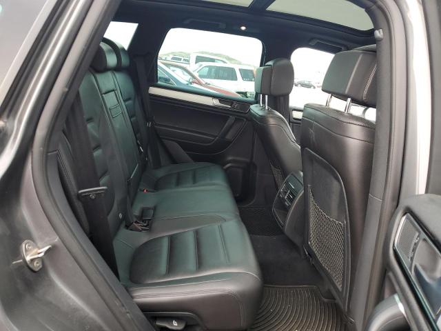 2017 VOLKSWAGEN TOUAREG WO WVGRF7BP1HD003191