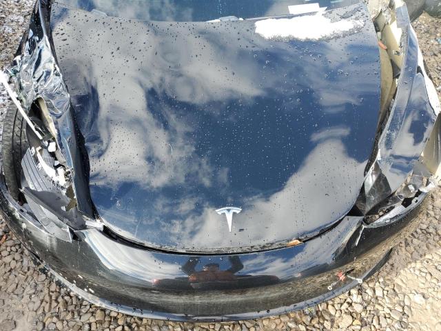 5YJ3E1EB8JF186095 Tesla MODEL 3