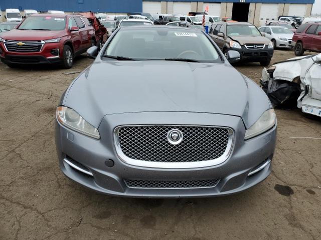 SAJWA1CB0CLV38325 Jaguar XJ