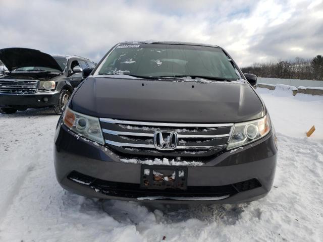 VIN 5FNRL5H60DB063370 2013 HONDA ODYSSEY no.5