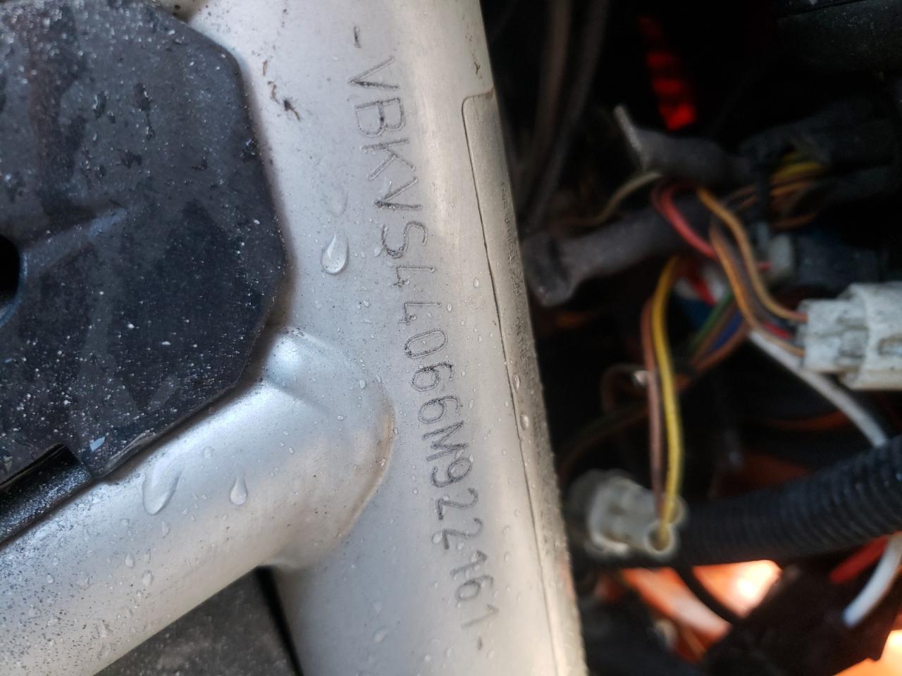 2006 Ktm 950 Supermoto VIN: VBKVS44066M922161 Lot: 70613292