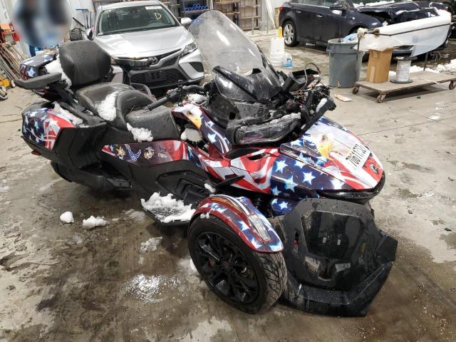 Can am Spyder RT Red