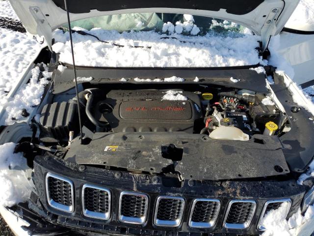 3C4NJDBBXJT154759 | 2018 JEEP COMPASS LA