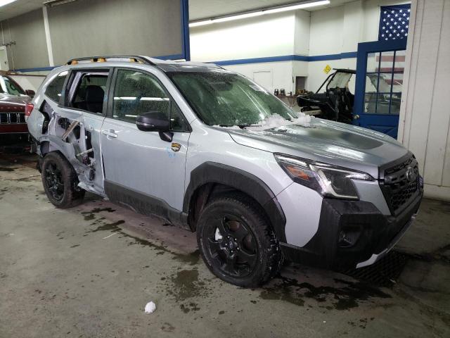 2022 SUBARU FORESTER W JF2SKAMC4NH499733