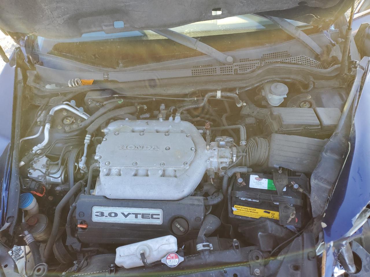 2004 Honda Accord - Image 11