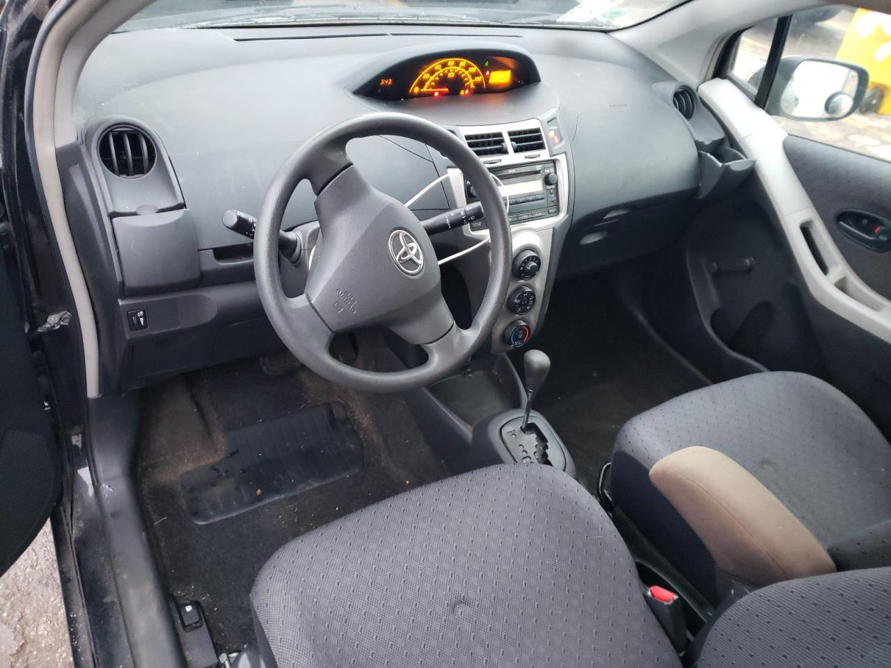 2009 Toyota Yaris VIN: JTDJT903095261574 Lot: 70936882