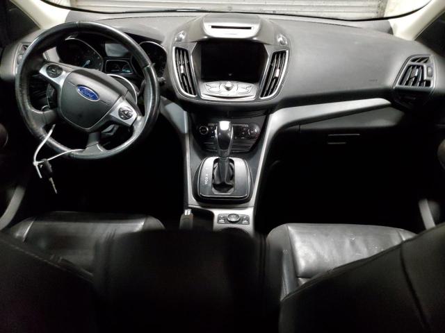 1FMCU9GX5EUC26748 Ford ESCAPE SE