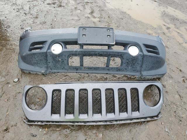 1C4NJPBB5GD514133 Jeep Patriot Sport