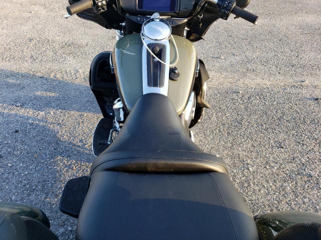 2021 HARLEY-DAVIDSON FLHTCUTG 1HD1MAF16MB852179