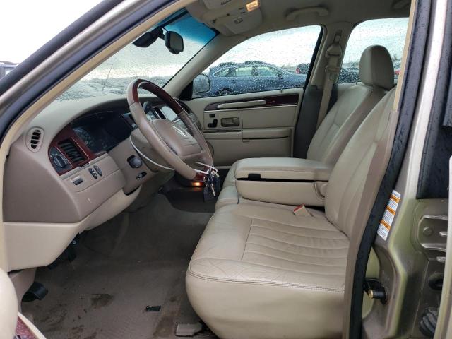 1LNHM82W73Y682819 Lincoln Town Car Signature