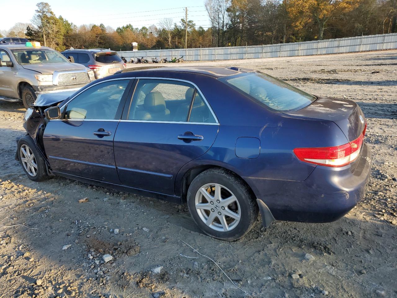 2004 Honda Accord - Image 2