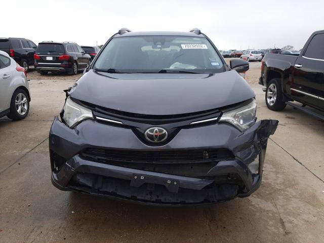 2017 TOYOTA RAV4 LE - JTMZFREV1HJ117901