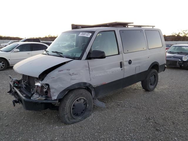 Salvage cars for sale from Copart Anderson, CA: 1996 GMC Safari XT