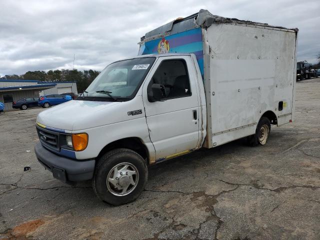 2005 Ford Econoline Cargo Van 