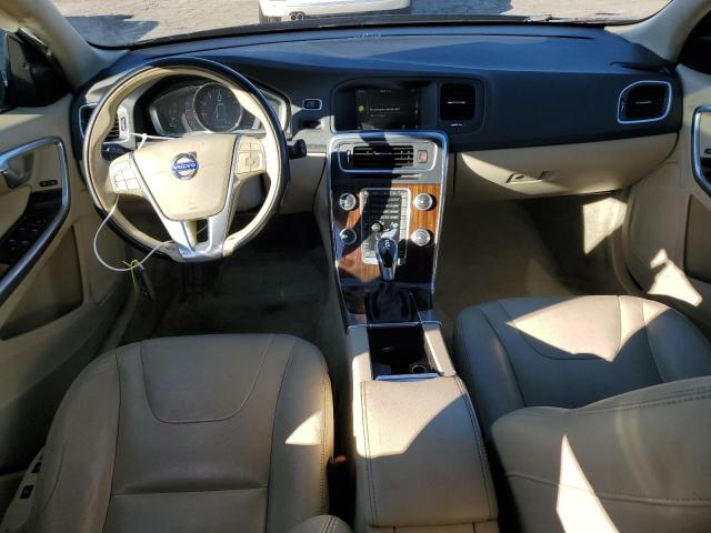 YV140MEK1F1266210 Volvo V60 Premier