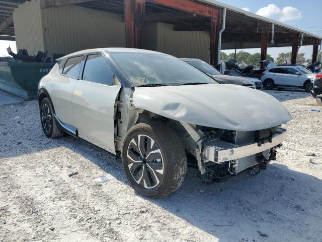 2022 KIA EV6 LIGHT KNDC34LA0N5084136