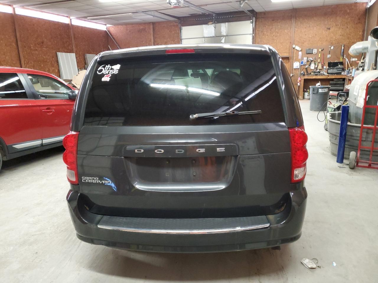 2011 Dodge Grand Caravan Express VIN: 2D4RN4DG0BR742241 Lot: 71237502