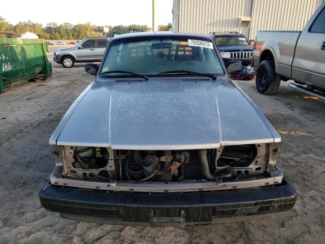 YV1AS8316P1488418 Volvo 240