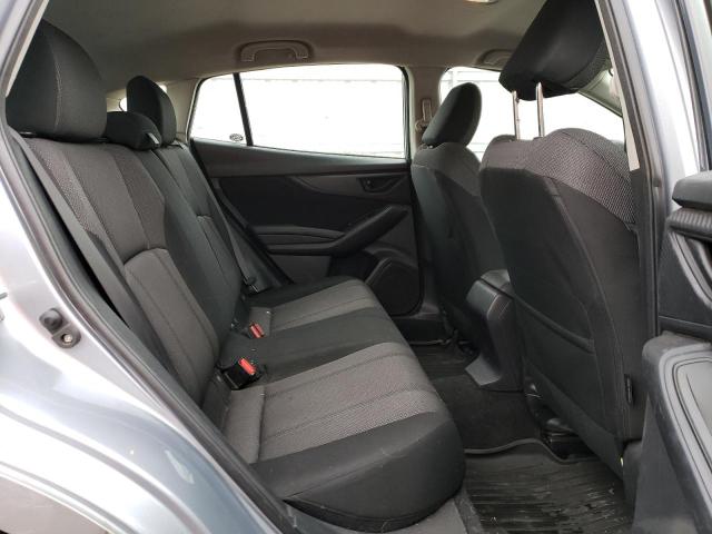 4S3GTAD60J3727715 Subaru Impreza Premium Plus
