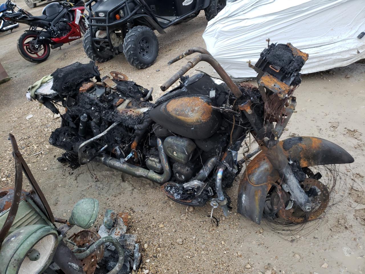 1HD1KGD12HB653938 HARLEY-DAVIDSON FLTRU 2017