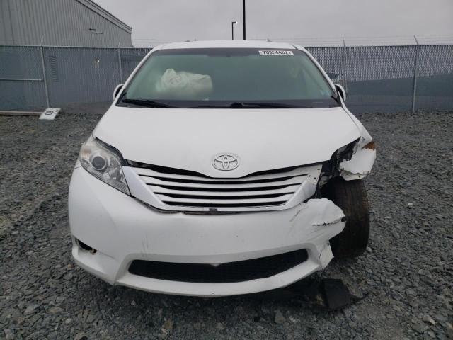 2015 TOYOTA SIENNA LE - 5TDKK3DC7FS671339